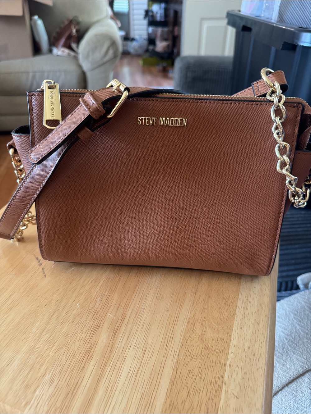 Steve Madden Tan/Brown Crossbody Bag with Gold Chain